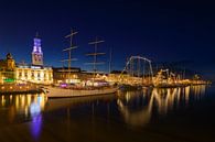 Soirée sur les toits de la ville de Kampen à Overijssel, Pays-Bas par Sjoerd van der Wal Photographie Aperçu