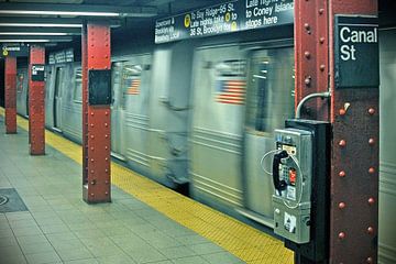 NYC Subway by Paul van Baardwijk