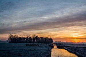 Sonne über dem Polder Horizont 