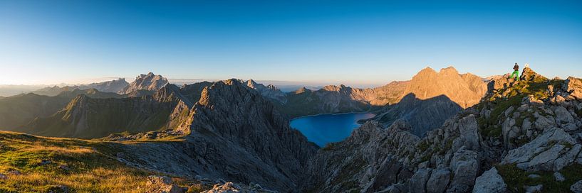 Le lac de Lüner au lever du soleil par Denis Feiner