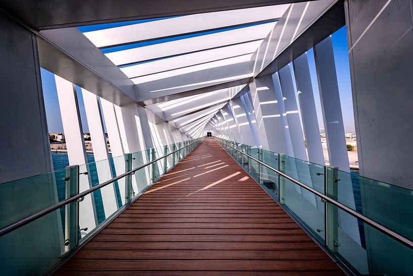 Brücke über den Dubai Canal von Rene Siebring