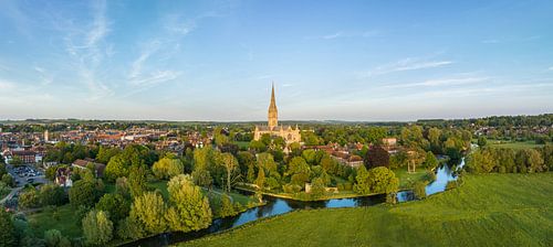 Salisbury op een vroege zomeravond