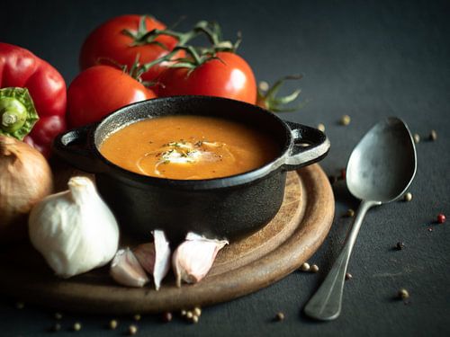 Tomatensoep met ingrediënten
