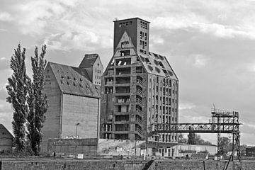 Magdebourg : Port des Sciences - Démolition et nouvelle construction sur t.ART