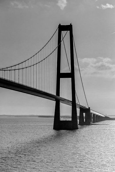 Die Brücke über den Großen Belt. von Menno Schaefer
