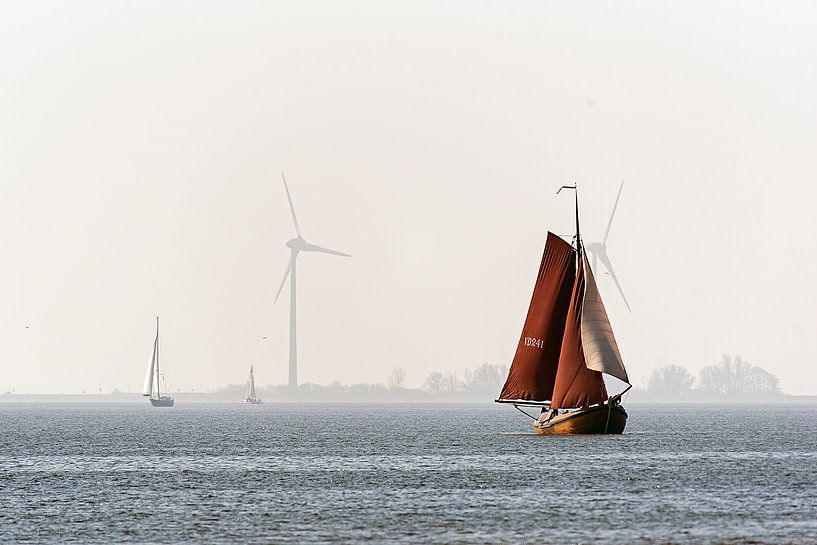 Oude botter VD241 op het Markermeer van Jack Koning