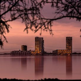 De stad aan het water von Michel Veenstra