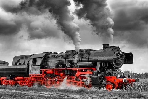 Stoom locomotief in zwart wit en rood van Sjoerd van der Wal Fotografie