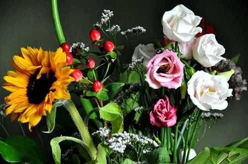 Bos bloemen stilleven van Maurice Ultee