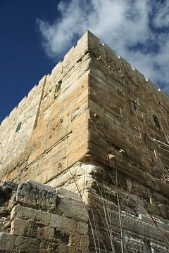 Een oude muur uit de tijd van de tweede tempel. Tempelberg, Jeruzalem, Israël, oude muren, blauwe lu van Michael Semenov