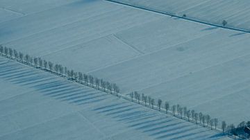 Sneeuw vanaf boven, Nederland van themovingcloudsphotography