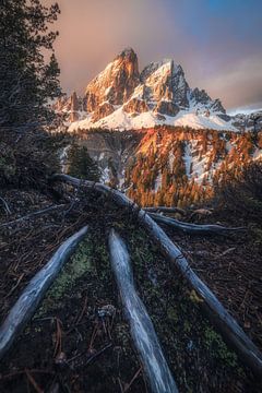 Dolomieten Peitlerkofel Zonsopgang van Jean Claude Castor