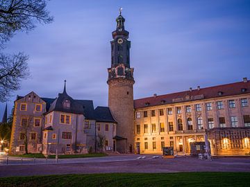 Weimar Stadspaleis in de avond van t.ART