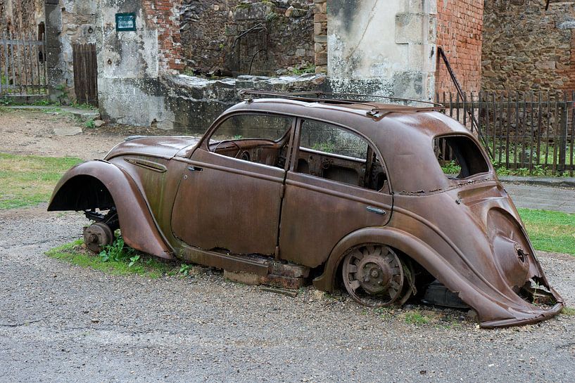 Oradour-sur-Glane by Michelle Peeters