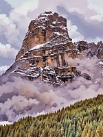 Besneeuwde bergtop Sassongher Alta Badia Italiaanse Alpen Dolomieten