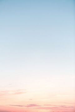 coucher de soleil aux pays-bas avec de belles teintes pastel sur Lindy Schenk-Smit