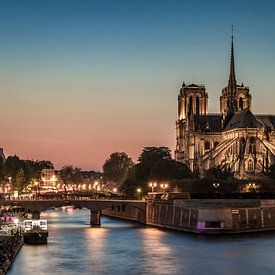 Cathédrale Notre - Dame de Paris sur Sybo Lans