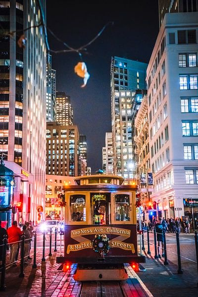 San Francisco by Hello Pompoyo