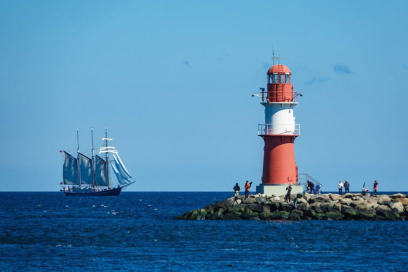 Mole and windjammer in Warnemuende by Rico Ködder