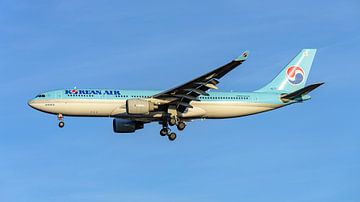 Landende Korean Air Airbus A330-200.