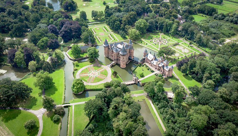 Castle de Haar by FinePixel