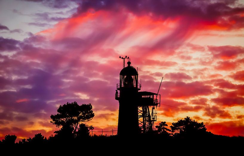 vuurtoren in vuur en vlam van hein van houten