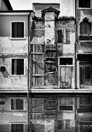 VENICE MIRROR 01 by Aad Holkamp