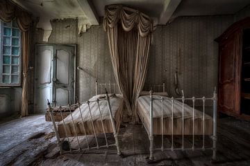 Two beds in a castle by Kelly van den Brande