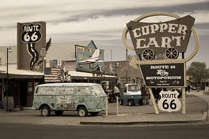 Car along Route 66