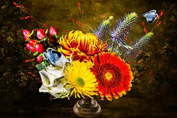 stilleven met bloemen en een beetje leven van Dori Heijmans