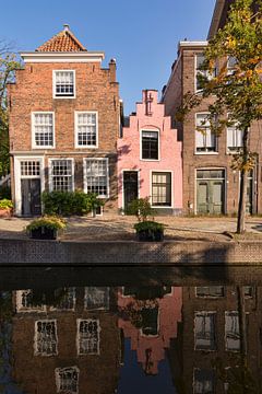 Roze huis in Leiden