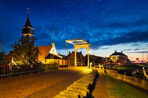 Das Fischerdorf Hindeloopen bei Nacht