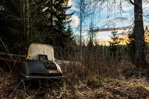 dry snowmobile