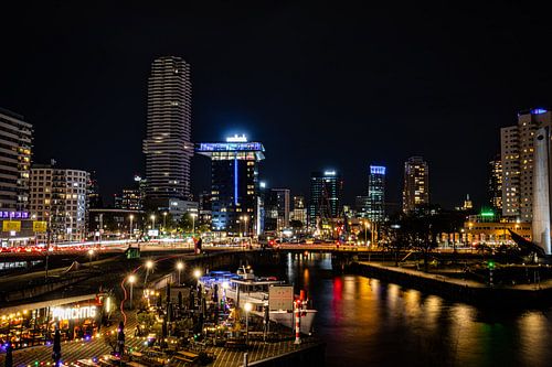 Sfeervolle avondfoto Rotterdam