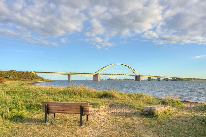 Ein Platz am Fehmarnsund von Michael Valjak