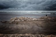 Het strand bij Casablanca in Marokko tijdens een storm van Bas Meelker thumbnail