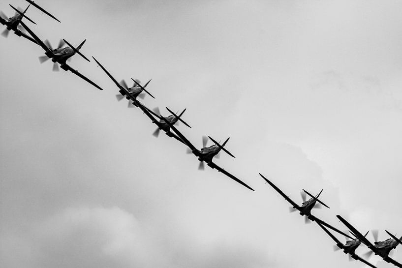 Supermarine Spitfire in Formation von Robbert De Reus