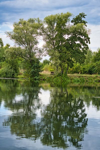 Vue d'un lac près d'Allstedt par Andreas Völkel