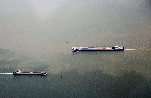 Varende schepen op het IJ