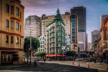 Sentinel Building von Loris Photography