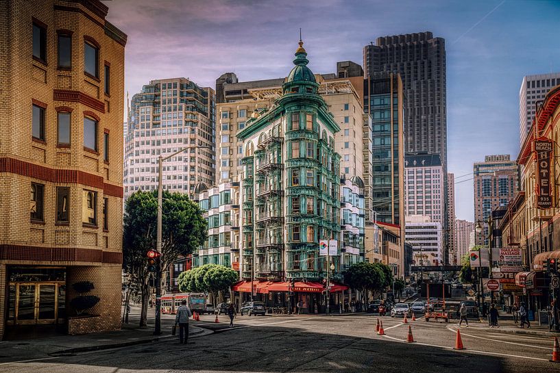Sentinel Building by Loris Photography