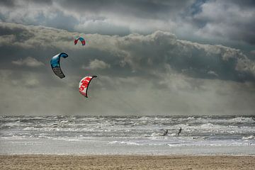 Kitesurfing on the North Sea van Joachim G. Pinkawa