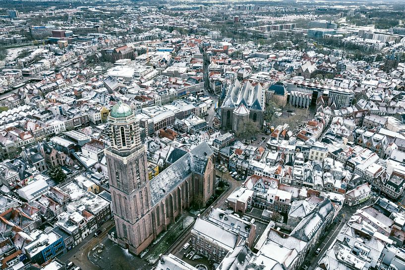 Peperbus kerktoren koude ochtend droneview in Zwolle van Sjoerd van der Wal Fotografie