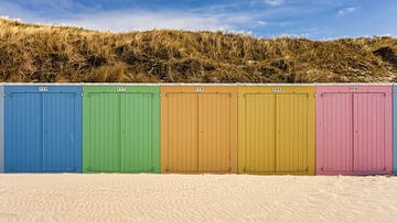 Kleurrijke Strandhuisjes van Bjorn Renskers