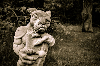 Goblin-Statue