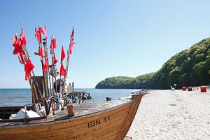 Fischerboot am Strand , Binz auf Rügen, Insel Rügen