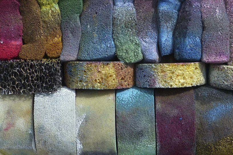 Make-up sponges by Harry Hadders Design