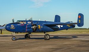 North American B-25J-30-NC Mitchell 