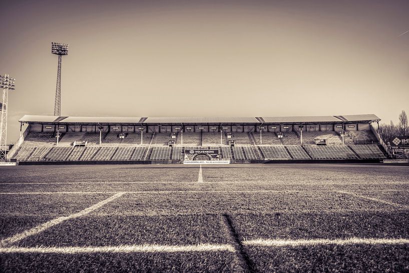 RAFC Football Stadium Tribune 2 van Sophie Wils