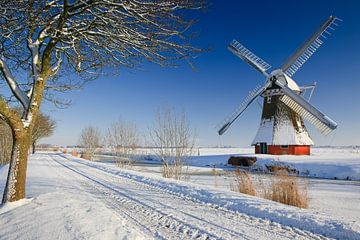 Krimstermolen in de winter, Zuidwolde, Groningen van Henk Meijer Photography